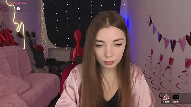 Snapshot of Adriennes chatting on February 17, 2:35 pm Adriennes online show from February 17, 2:35 pm