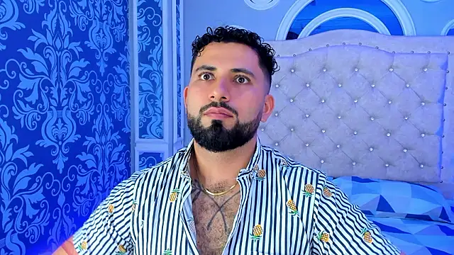 Snapshot of bear_mao_ chatting on February 16, 11:28 am bear mao online show from February 16, 11:28 am