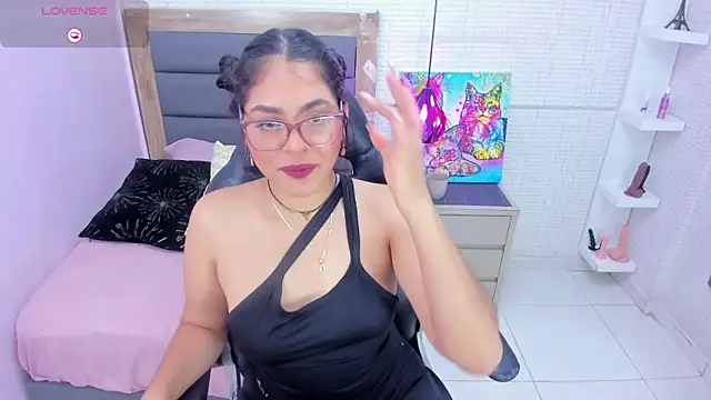 Snapshot of LISIEMARGOTH chatting on May 29, 1:09 pm LISIEMARGOTH online show from May 29, 1:09 pm