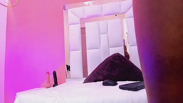 Zoe ebony69 online show from February 11, 11:37 am