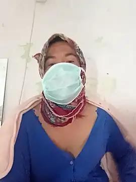 Snapshot of turbanlim07 chatting on February 14, 3:14 am turbanlim07 online show from February 14, 3:14 am