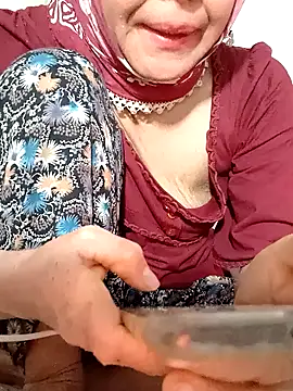 Snapshot of turbanlim07 chatting on February 24, 10:08 pm turbanlim07 online show from February 24, 10:08 pm