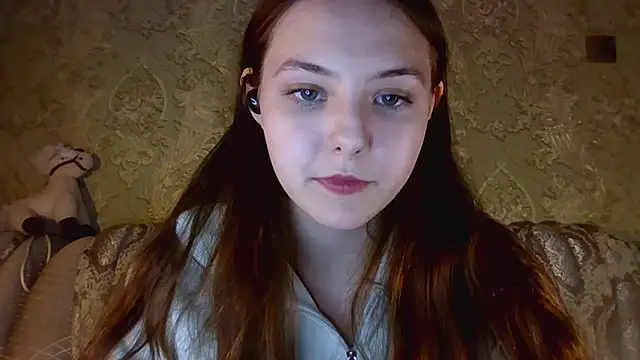 Snapshot of YuniNeko chatting on February 7, 6:55 pm YuniNeko online show from February 7, 6:55 pm