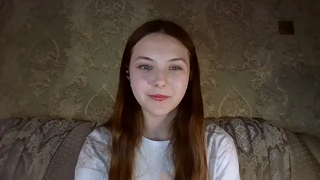 Snapshot of YuniNeko chatting on February 15, 1:31 pm YuniNeko online show from February 15, 1:31 pm