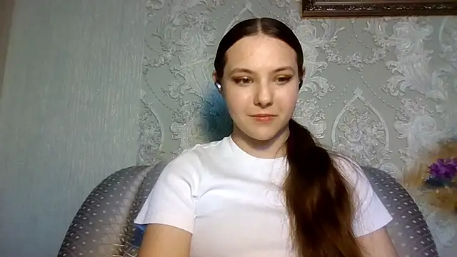 YuniNeko online show from March 29, 2:06 pm