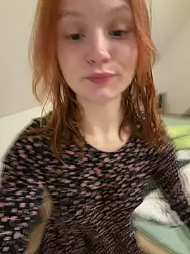 mad girlygirl online show from February 8, 8:12 pm