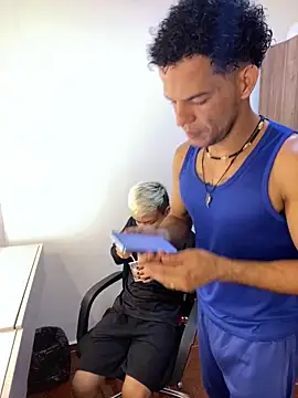 MaxyRyan online show from March 28, 12:16 pm