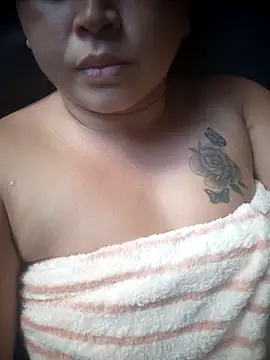 brunaahot online show from April 8, 4:40 pm