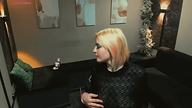 ImNysha online show from March 30, 3:57 pm