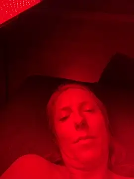 mooviebaby online show from April 13, 7:08 pm