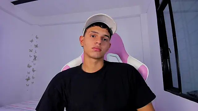 Adrian Prime  online show from February 12, 6:47 pm