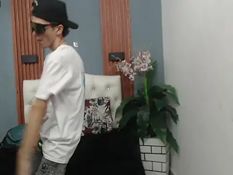 Asher costa online show from March 8, 2:04 am