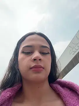 Snapshot of BabyKathy chatting on February 12, 6:03 pm BabyKathy online show from February 12, 6:03 pm