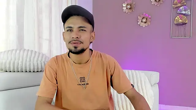 Snapshot of neyder_sanz chatting on February 17, 12:23 pm neyder sanz online show from February 17, 12:23 pm