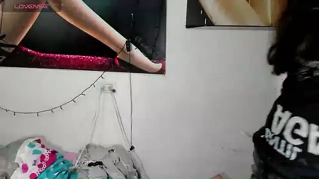 ale-noah online show from February 13, 11:06 am