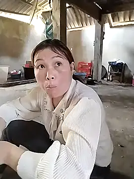 Snapshot of cong1122 chatting on February 27, 6:13 am cong1122 online show from February 27, 6:13 am