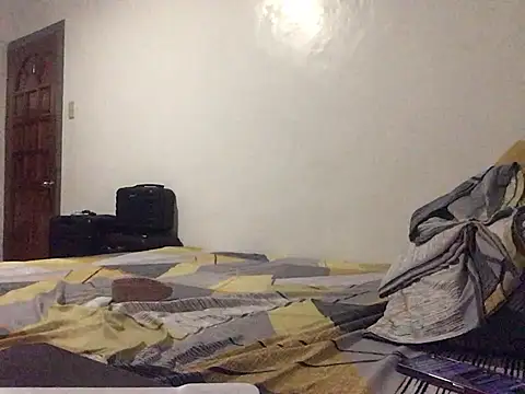 Snapshot of lady_candy85 chatting on March 2, 5:08 am lady candy85 online show from March 2, 5:08 am