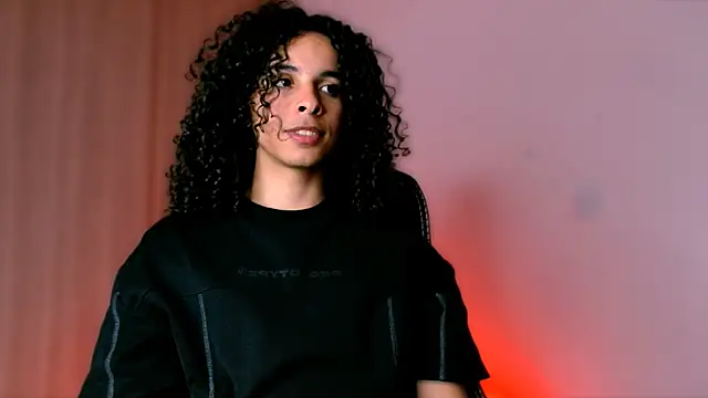 Snapshot of Dann-Winner chatting on February 20, 6:26 am Dann-Winner online show from February 20, 6:26 am