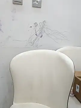 Jennie dogy online show from April 2, 3:53 pm