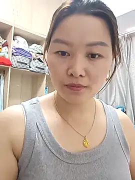 Jennie dogy online show from April 6, 4:46 am