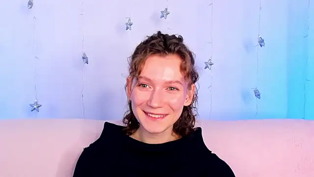 MarinaHottie online show from February 4, 8:09 am