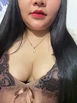Snapshot of Violet_pusy chatting on April 24, 5:54 am Violet pusy online show from April 24, 5:54 am