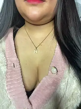 Snapshot of Violet_pusy chatting on April 24, 5:59 pm Violet pusy online show from April 24, 5:59 pm