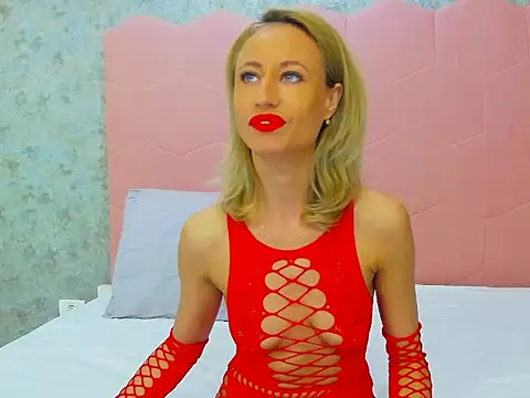 DeliaMArlow online show from April 14, 7:58 am