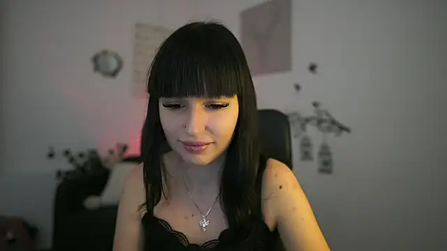 Shiningstarnew18 online show from February 19, 7:32 pm