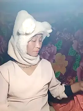 witch-xx online show from March 23, 6:17 am