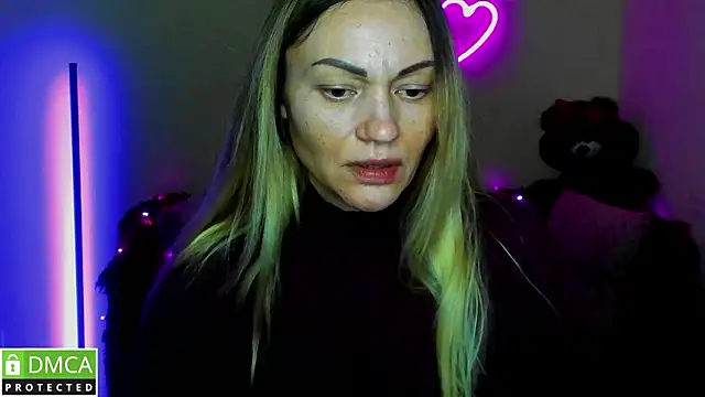 Snapshot of BlondMikey22 chatting on March 2, 6:26 pm BlondMikey22 online show from March 2, 6:26 pm