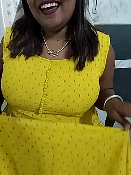 Snapshot of Archana_achu143 chatting on June 30, 12:39 pm Archana achu143 online show from June 30, 12:39 pm