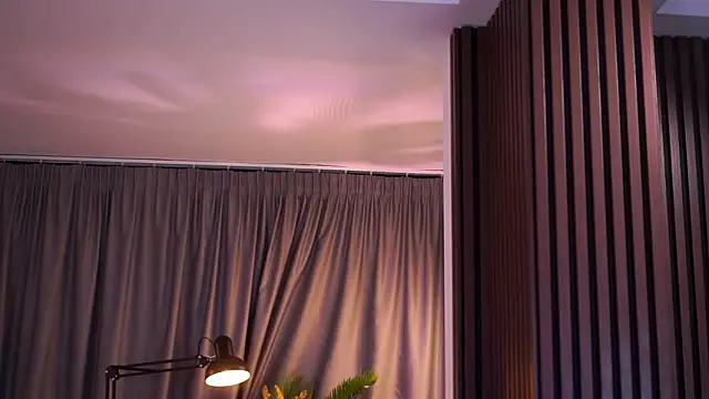 DelilahRayn online show from February 16, 7:21 pm