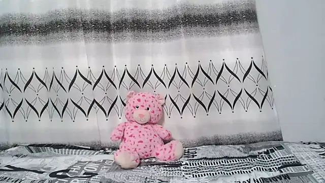 Snapshot of AlliBabe chatting on June 30, 6:31 pm AlliBabe online show from June 30, 6:31 pm