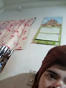 Snapshot of Wildcam21 chatting on February 23, 4:32 am Wildcam21 online show from February 23, 4:32 am