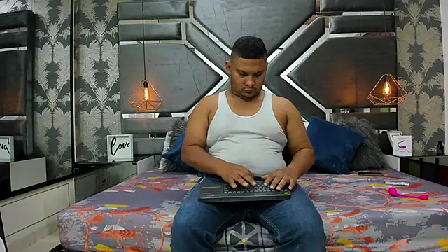 Snapshot of LaimCarterss chatting on February 25, 12:48 pm LaimCarterss online show from February 25, 12:48 pm