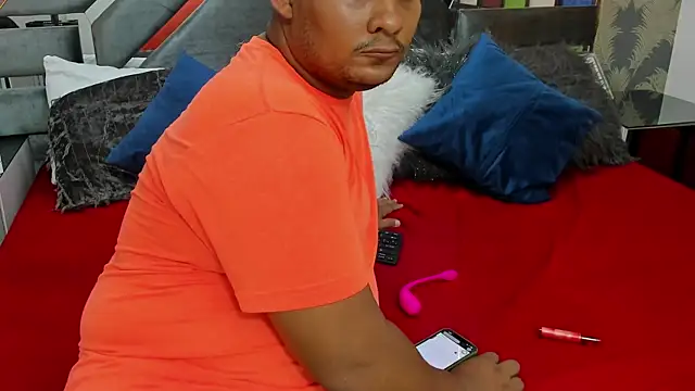 Snapshot of LaimCarterss chatting on February 28, 8:10 pm LaimCarterss online show from February 28, 8:10 pm