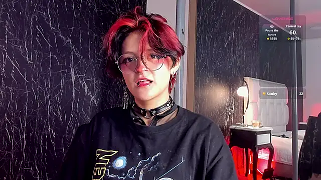 Snapshot of YuuMiko chatting on February 27, 12:27 pm YuuMiko online show from February 27, 12:27 pm