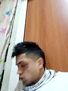 CubanoxxxSex online show from March 1, 6:32 pm