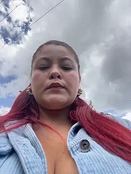 Snapshot of Lia-Moon77 chatting on February 26, 5:56 pm Lia-Moon77 online show from February 26, 5:56 pm