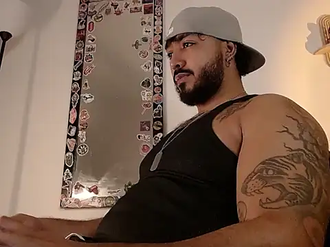 Snapshot of nate_rott chatting on February 11, 11:04 am nate rott online show from February 11, 11:04 am