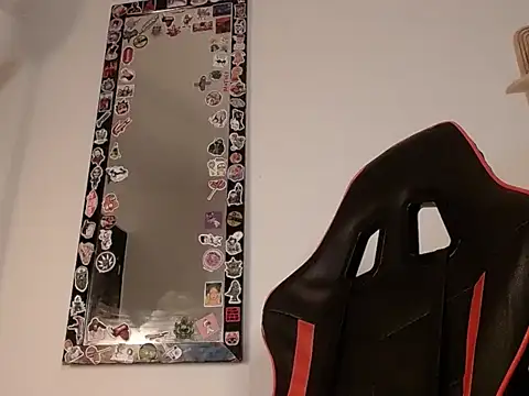 Snapshot of nate_rott chatting on February 14, 11:18 am nate rott online show from February 14, 11:18 am