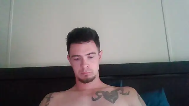 midnightsinz online show from June 21, 11:29 pm