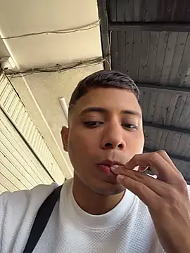 Gael Velaryx online show from March 15, 5:08 pm