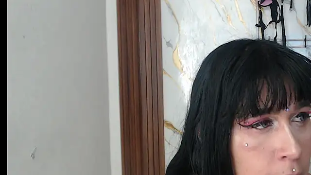 Snapshot of valen_ros chatting on April 22, 9:01 am valen ros online show from April 22, 9:01 am