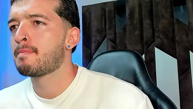 Logan Wolf-js online show from July 16, 3:29 pm