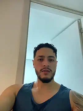 MattiaDupont online show from March 9, 11:09 pm