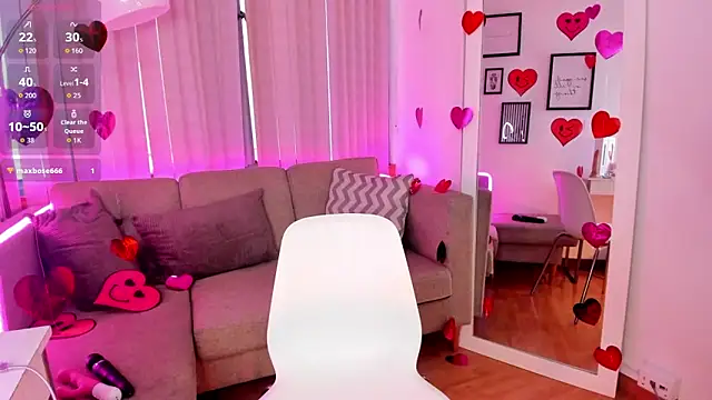 Snapshot of valery_se_ chatting on February 26, 4:39 pm valery se online show from February 26, 4:39 pm