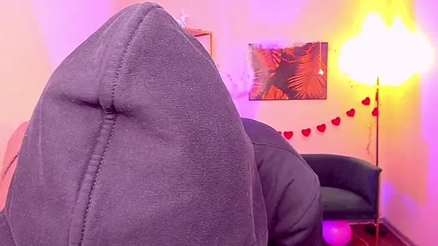 Snapshot of Ula_ulaa chatting on March 1, 10:50 am Ula ulaa online show from March 1, 10:50 am