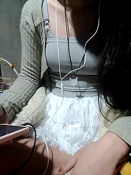 DoliceGirl2k online show from April 9, 11:21 pm